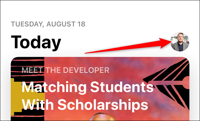 Нажмите на аватар в правом верхнем углу App Store