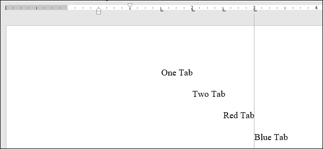 Иллюстрация добавления нескольких табуляторов и их перемещения по линейке