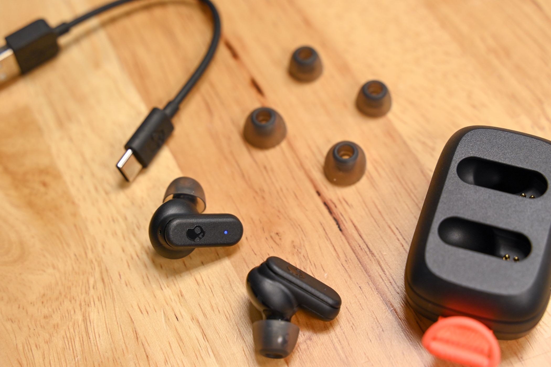наушники Skullcandy Dime 3 и аксессуары