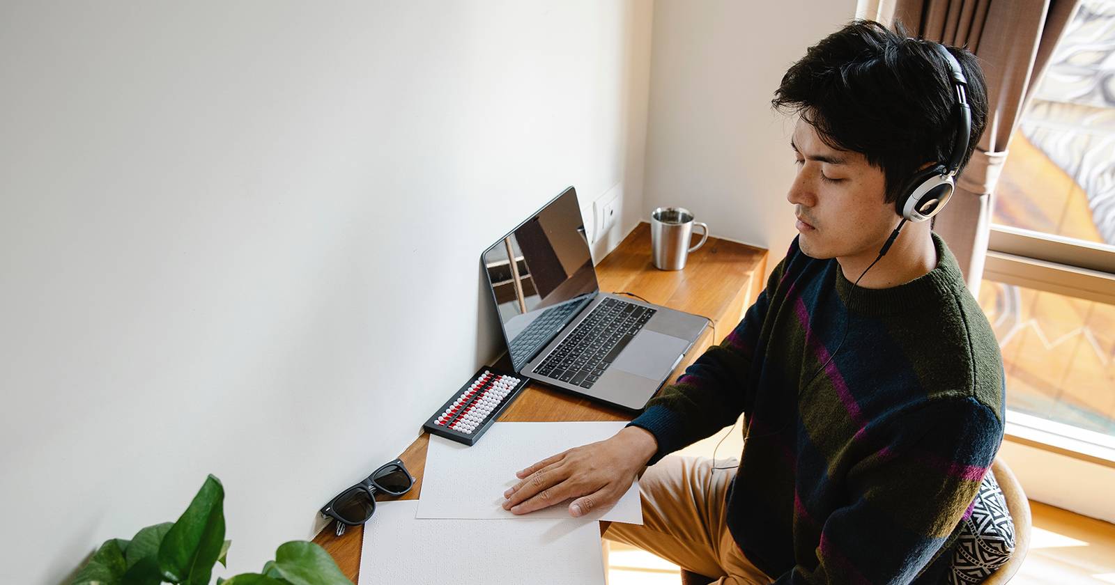 Сменить язык VoiceOver на iPhone