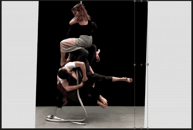 Трансформирование копии фона для заполнения холста