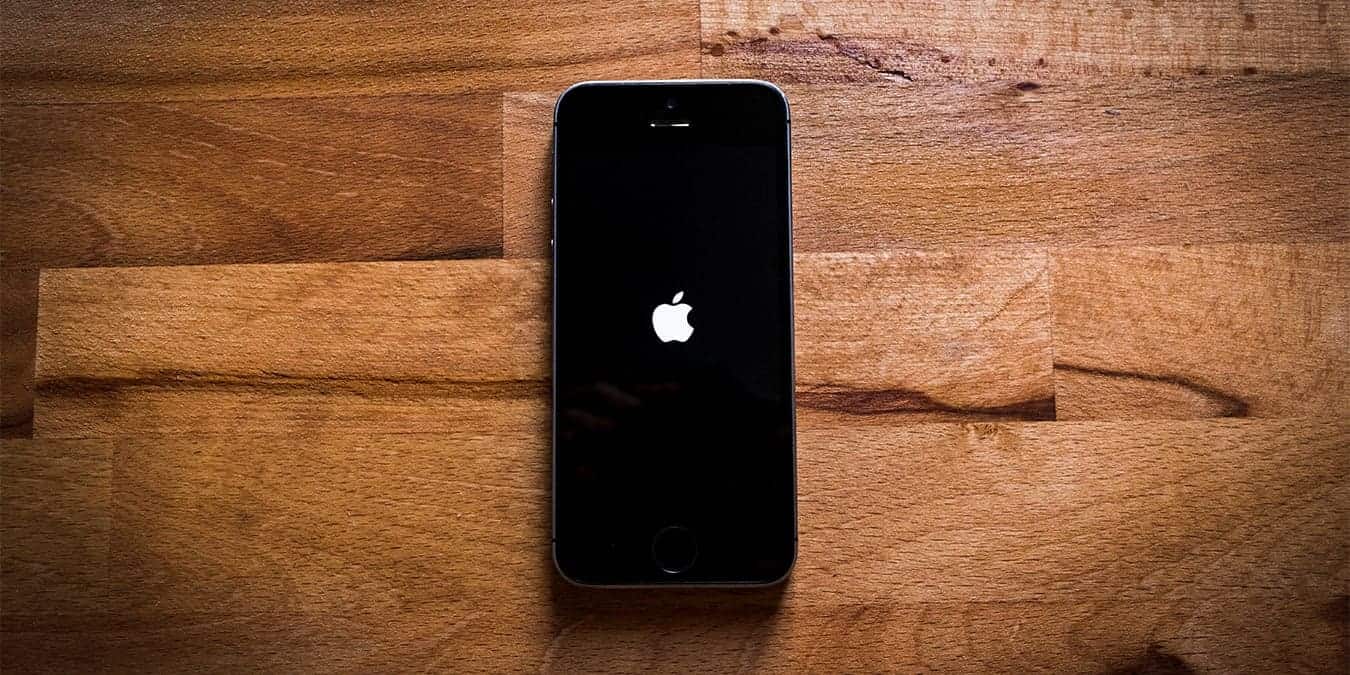 iPhone завис на логотипе Apple — что делать