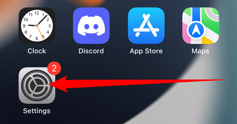 Откройте приложение «Настройки» на iPhone. 