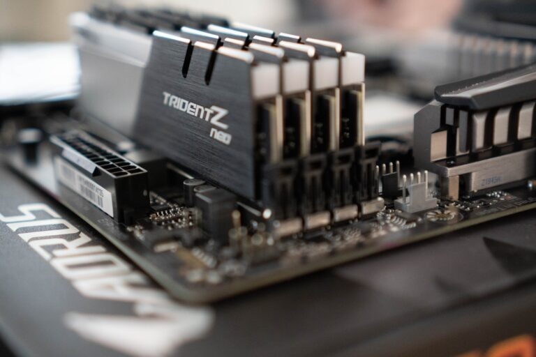 Индикатор DRAM на материнской плате: как исправить