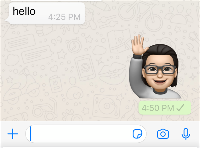 Отправка Memoji в WhatsApp — стикер появился в разговоре