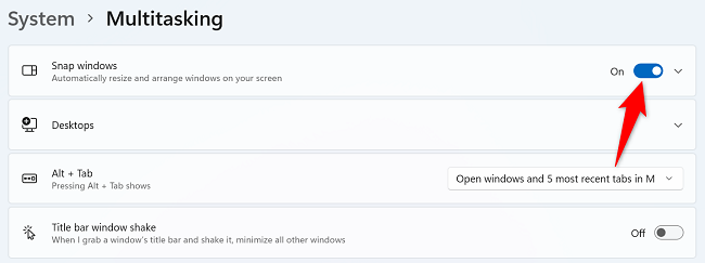 Включите опцию «Прилипание окон» в настройках