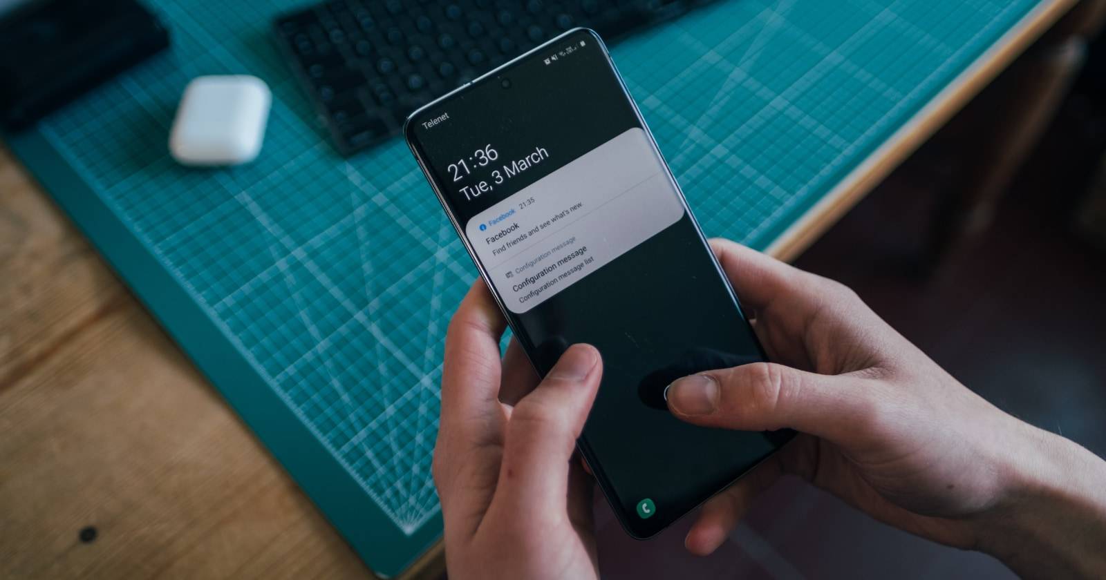 Уведомления на экране Android