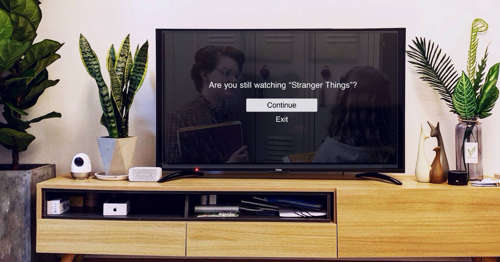 Экран Netflix с сообщением «Вы всё ещё смотрите?»