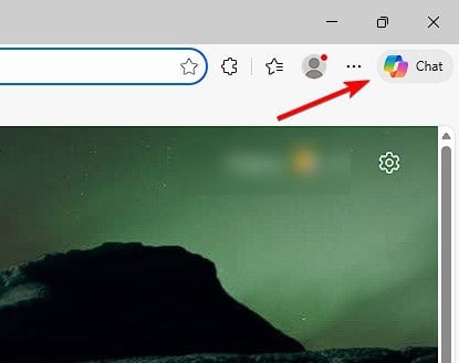 Иконка Copilot в правом верхнем углу браузера Edge