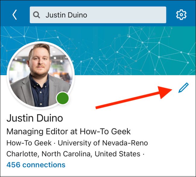 Нажмите кнопку редактирования на странице профиля
