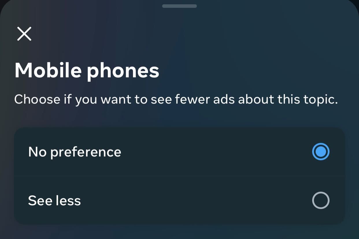 Изменение предпочтений рекламных тем в Facebook.