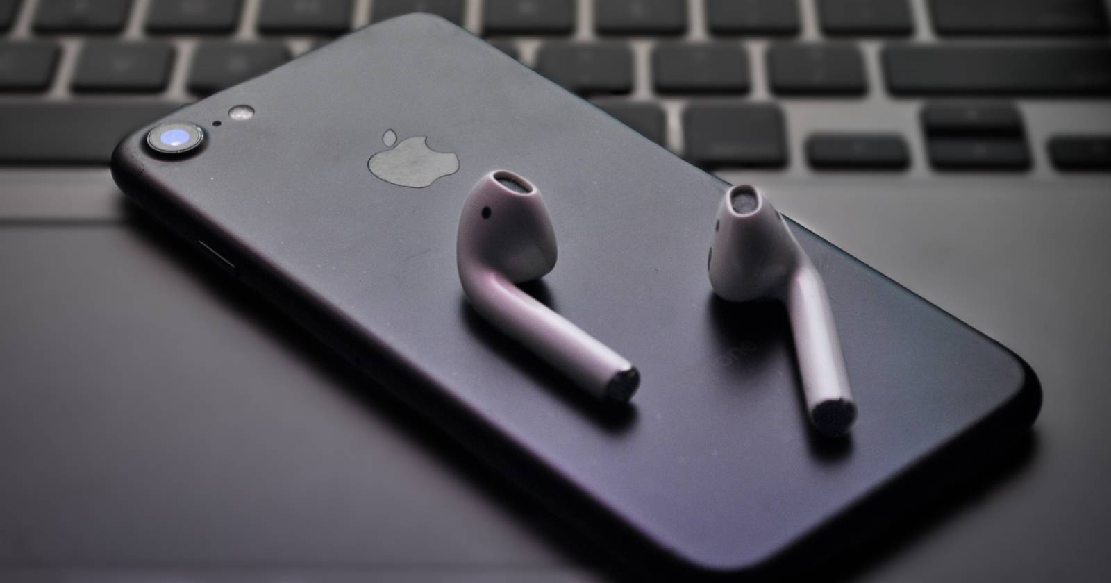 Руководство по AirPods: подключение, зарядка, советы