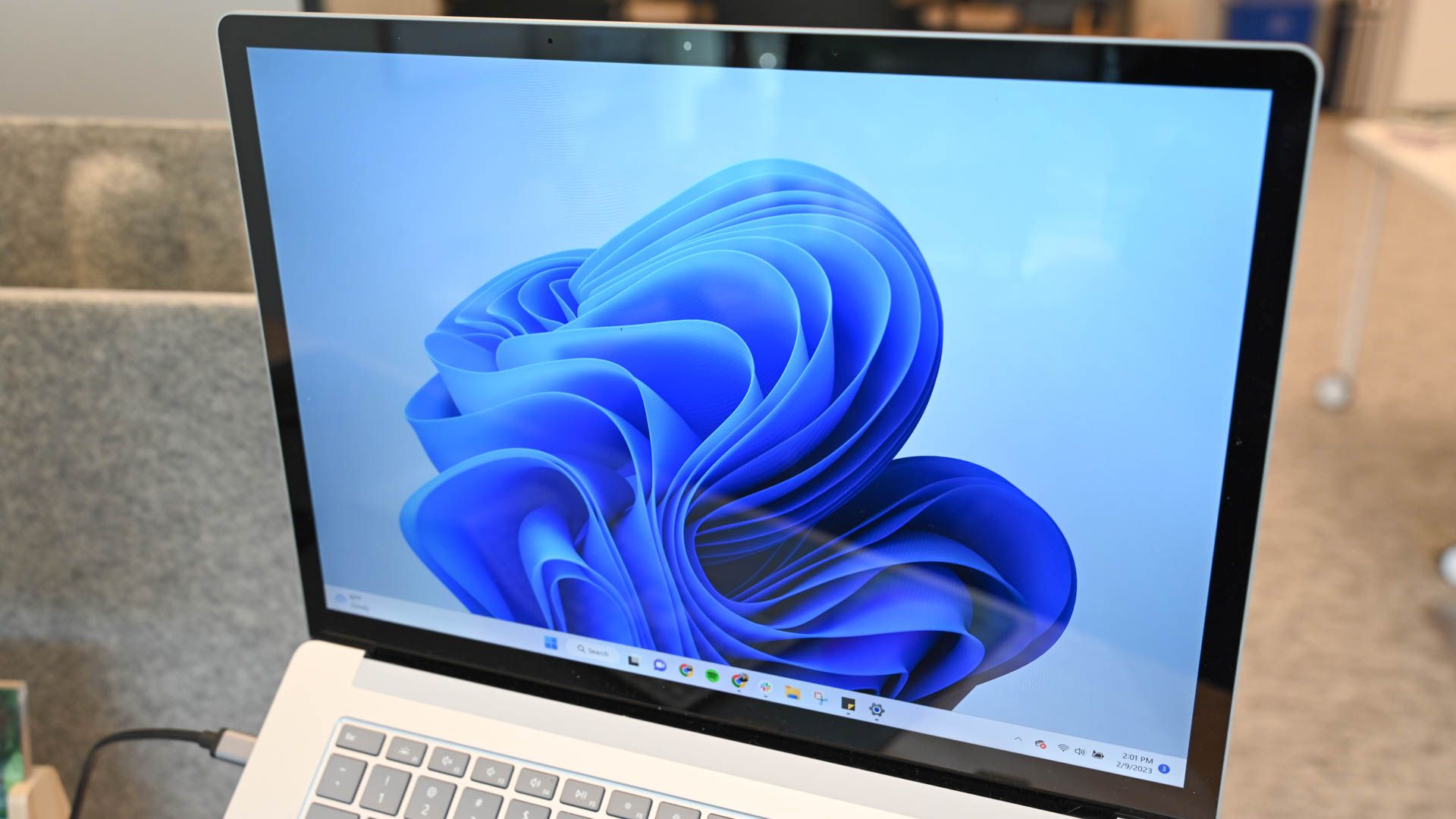 Показывать все значки системного трея в Windows 11