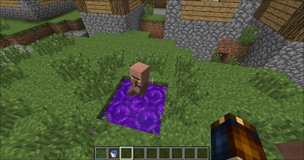 Игроки в мире Twilight Forest на модифицированном сервере