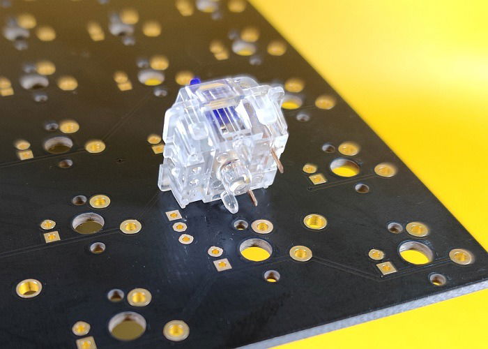 Ориентация ножек переключателя