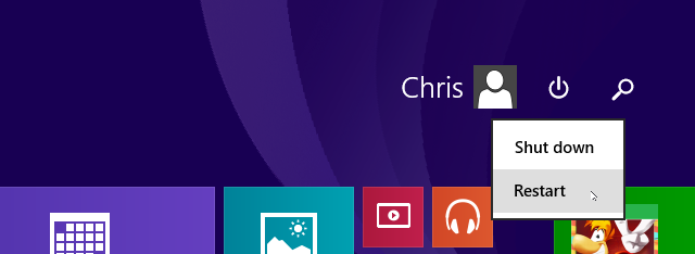 Кнопка перезагрузки для входа в безопасный режим