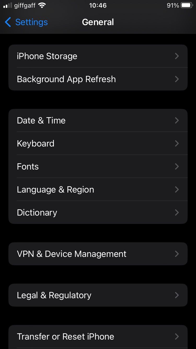 Раздел «Основные» в настройках iPhone