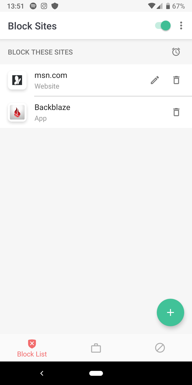 Главная страница BlockSite с кнопкой добавления сайта