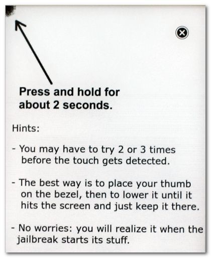 Фото крупным планом интерфейса установки джейлбрейка на экране Paperwhite
