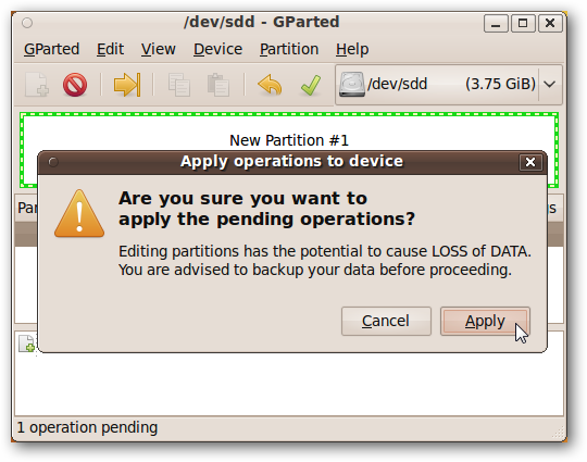 Кнопка применения изменений в GParted