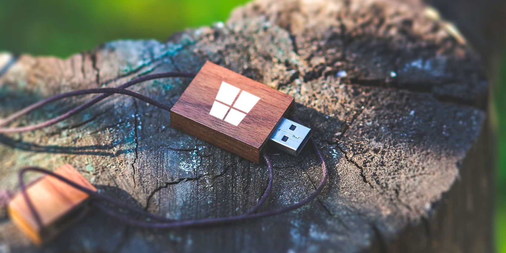 Установка Windows 10 с загрузочной USB‑флешки
