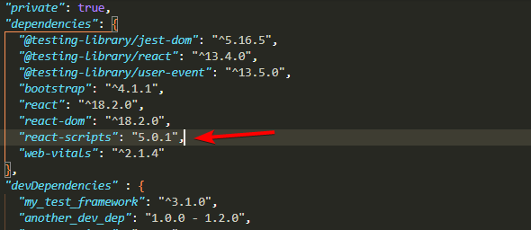 Иллюстрация файла package.json с react-scripts в dependencies