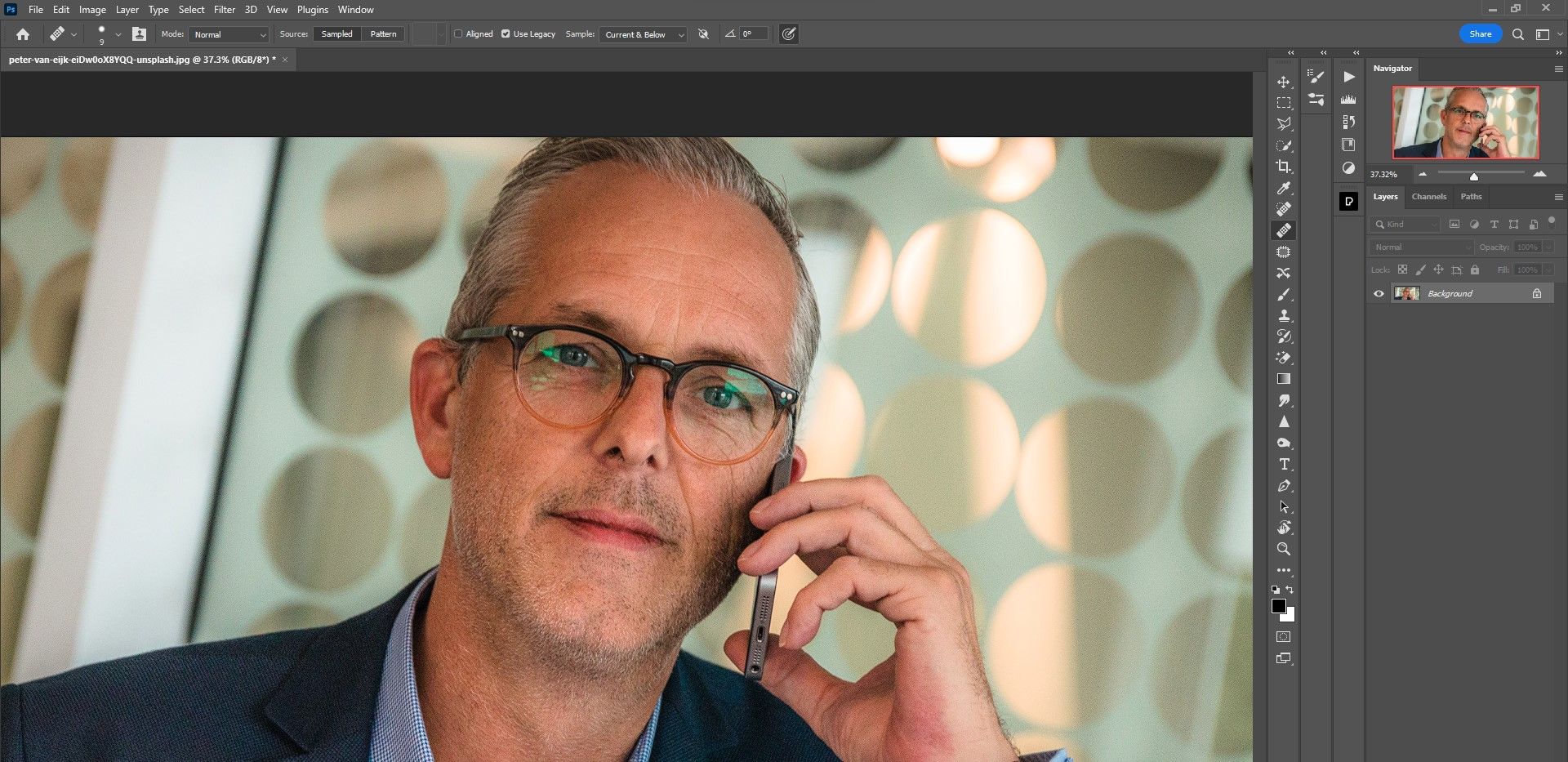 Анализ блика — выделение зон с зелёным оттенком и местами блика