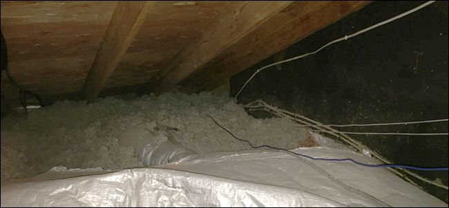 Протягивание кабеля и подготовка к монтажу камеры