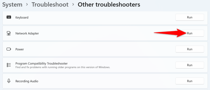 Кнопка 'Запустить' рядом с устранителем неполадок 'Сетевой адаптер'
