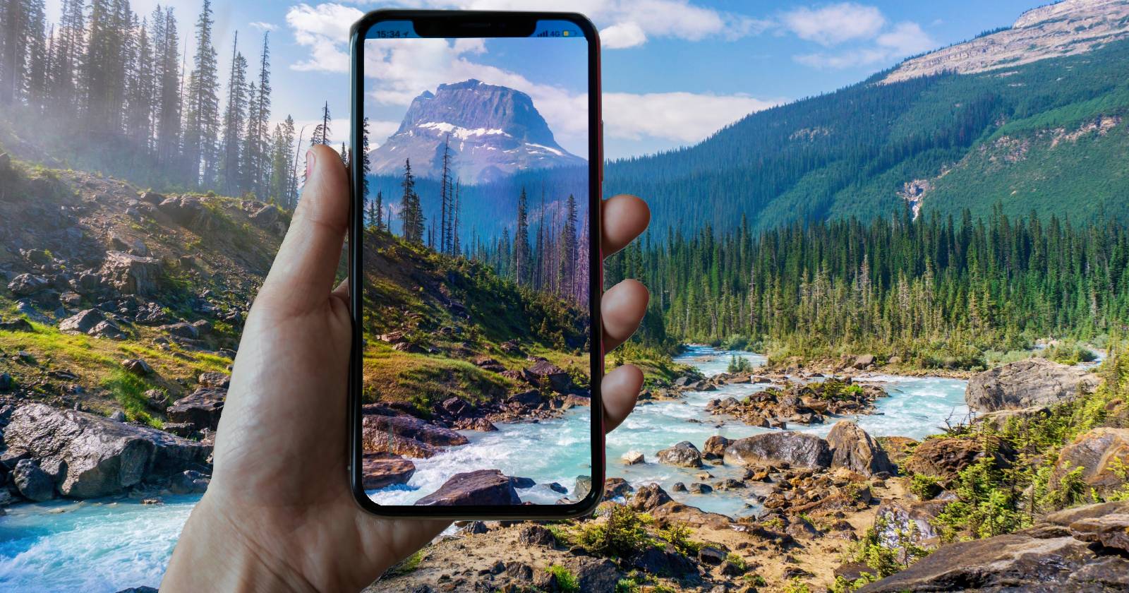 Эффект прозрачного телефона в Luminar Neo