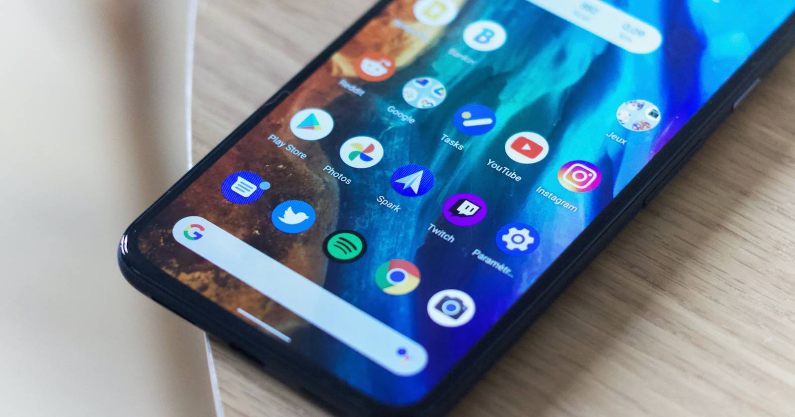 Главный экран Android с приложениями