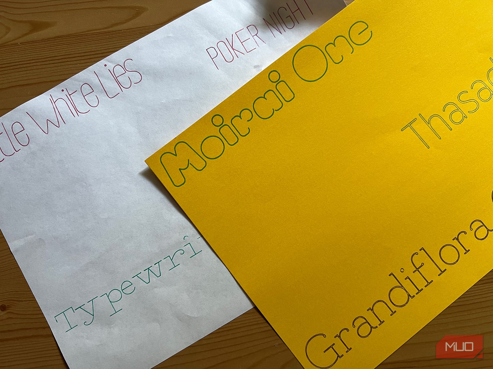 Single-line fonts drawn with Cricut