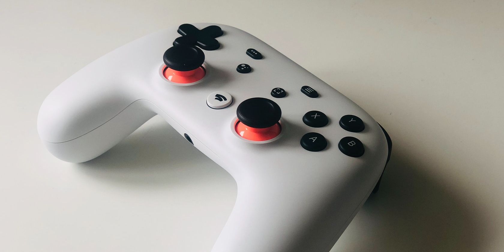 Как играть в Google Stadia бесплатно