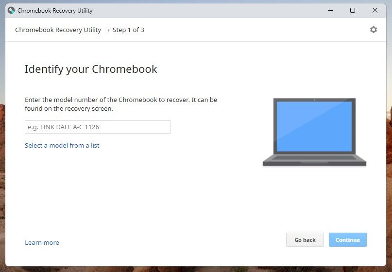 Выбор модели из списка в утилите восстановления Chromebook