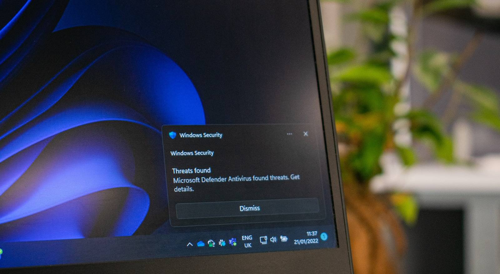 Уведомление Windows Security с предложением включить режим не беспокоить