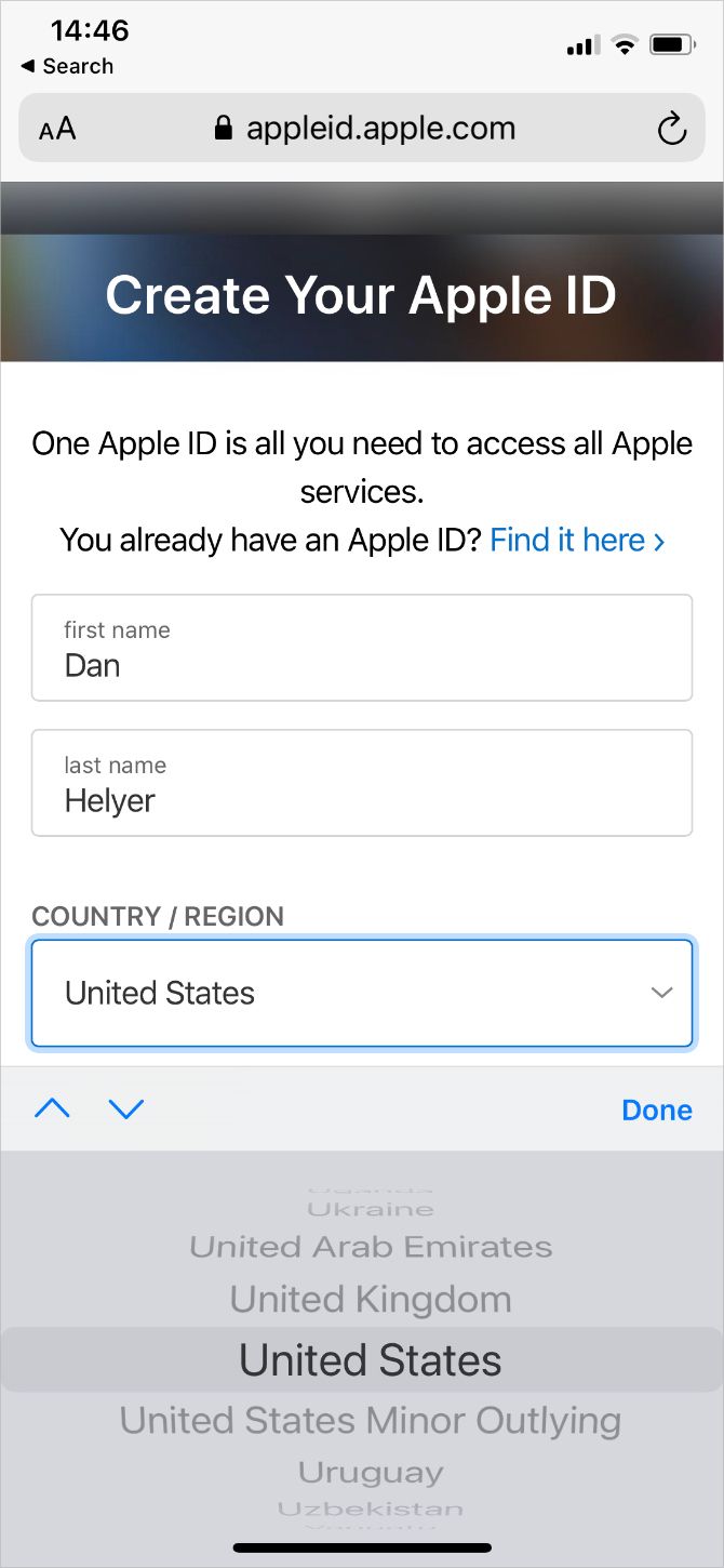 Выбор страны United States при создании Apple ID