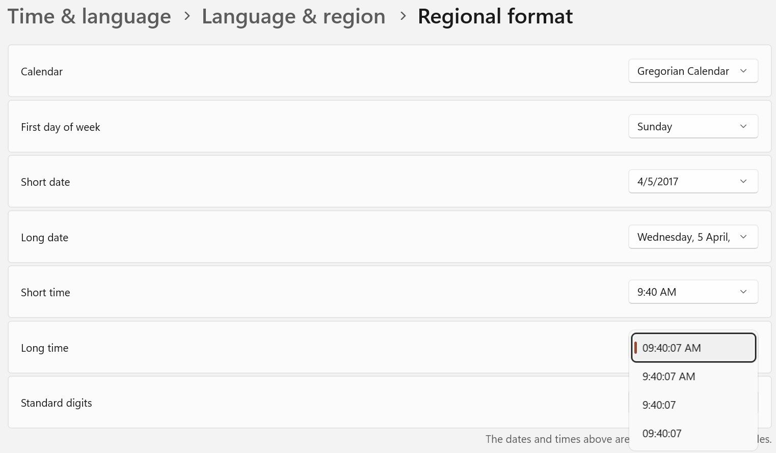 Выбор формата даты и времени в приложении Параметры Windows.