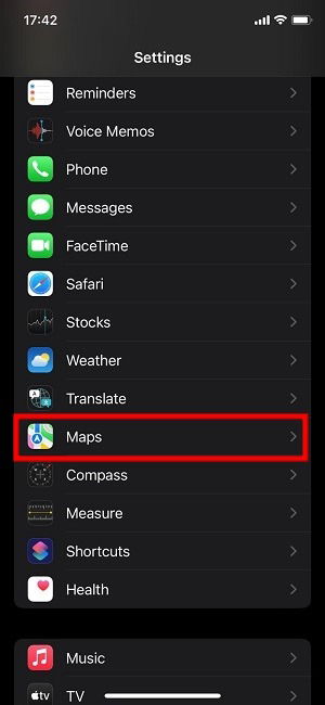 Настройки Apple Maps в iOS для отображения ограничения скорости