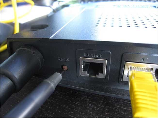 Интерфейс прошивки роутера (ввод IP)