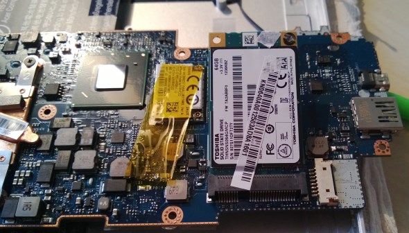 Старый mSATA SSD извлечён