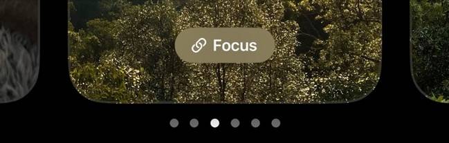 Lier l'écran verrouillé à un mode Concentration sous iOS.