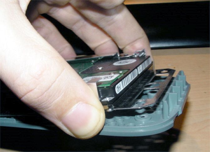 Извлечение HDD из корпуса Xbox 360