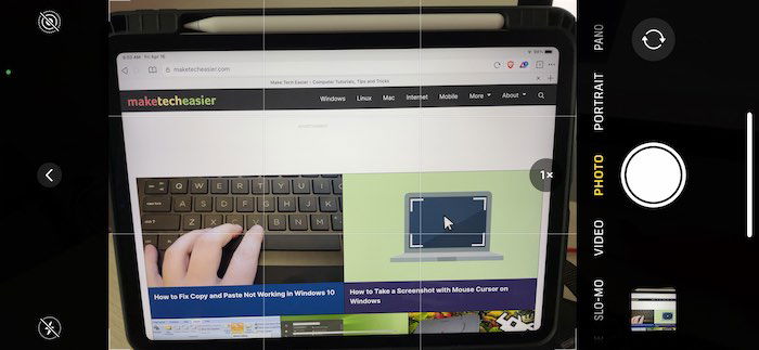 Экран приложения Камера в режиме Photo на iPhone