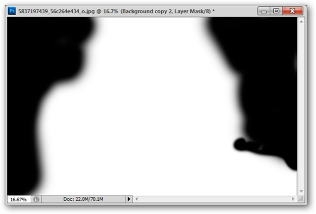 Изображение: результат маскирования — передний план 3D, фон нормальный