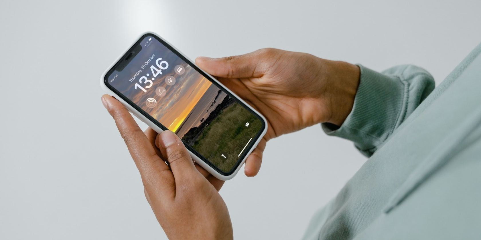 Виджеты здоровья на экране блокировки iPhone