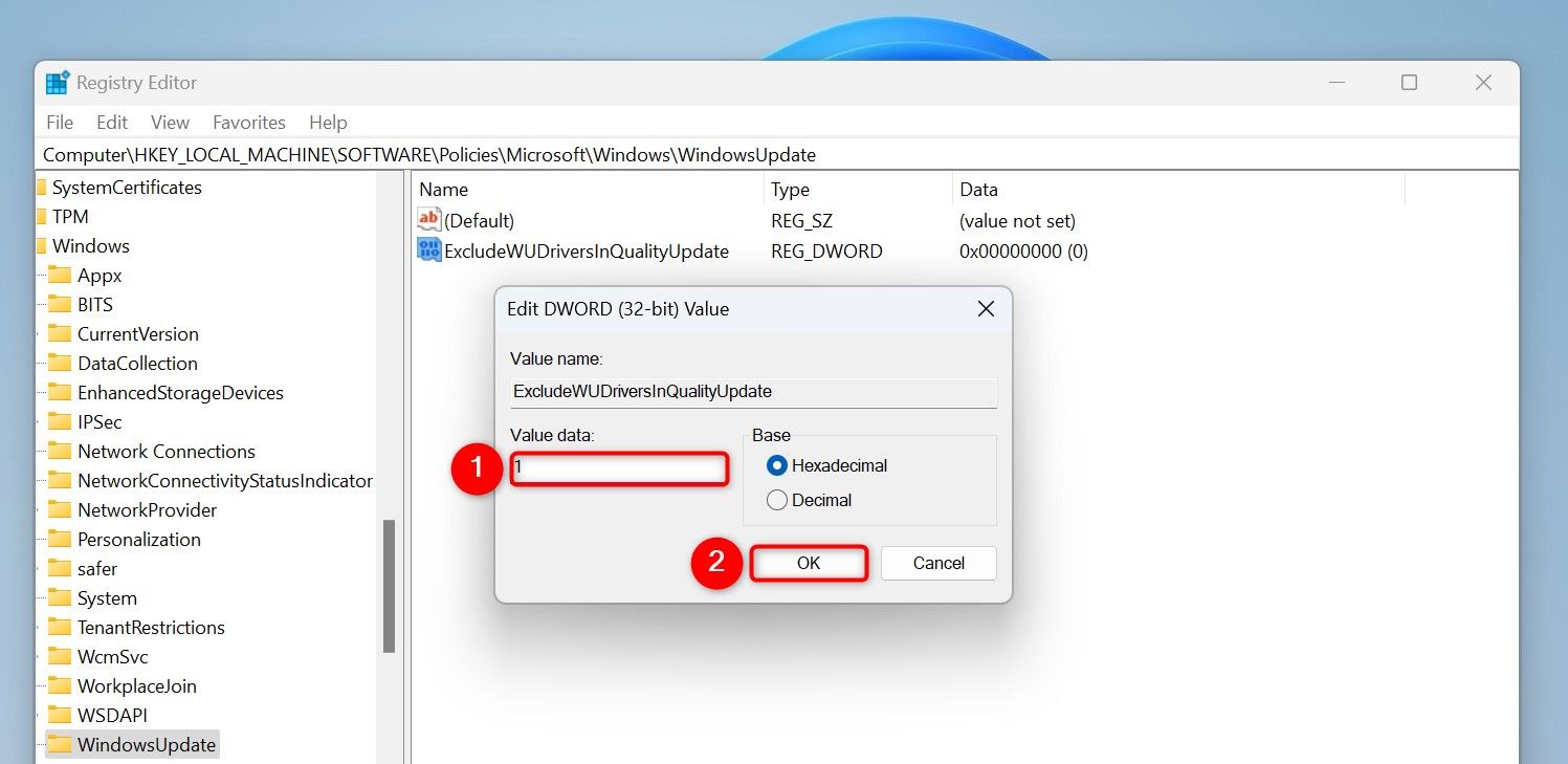 Параметр реестра 'ExcludeWUDriversInQualityUpdate' с выделенными 'Значение данных' и 'OK'.