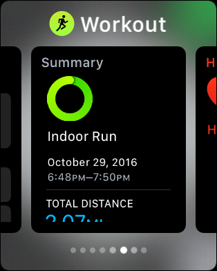 Скриншот: добавление приложения в Док на часах