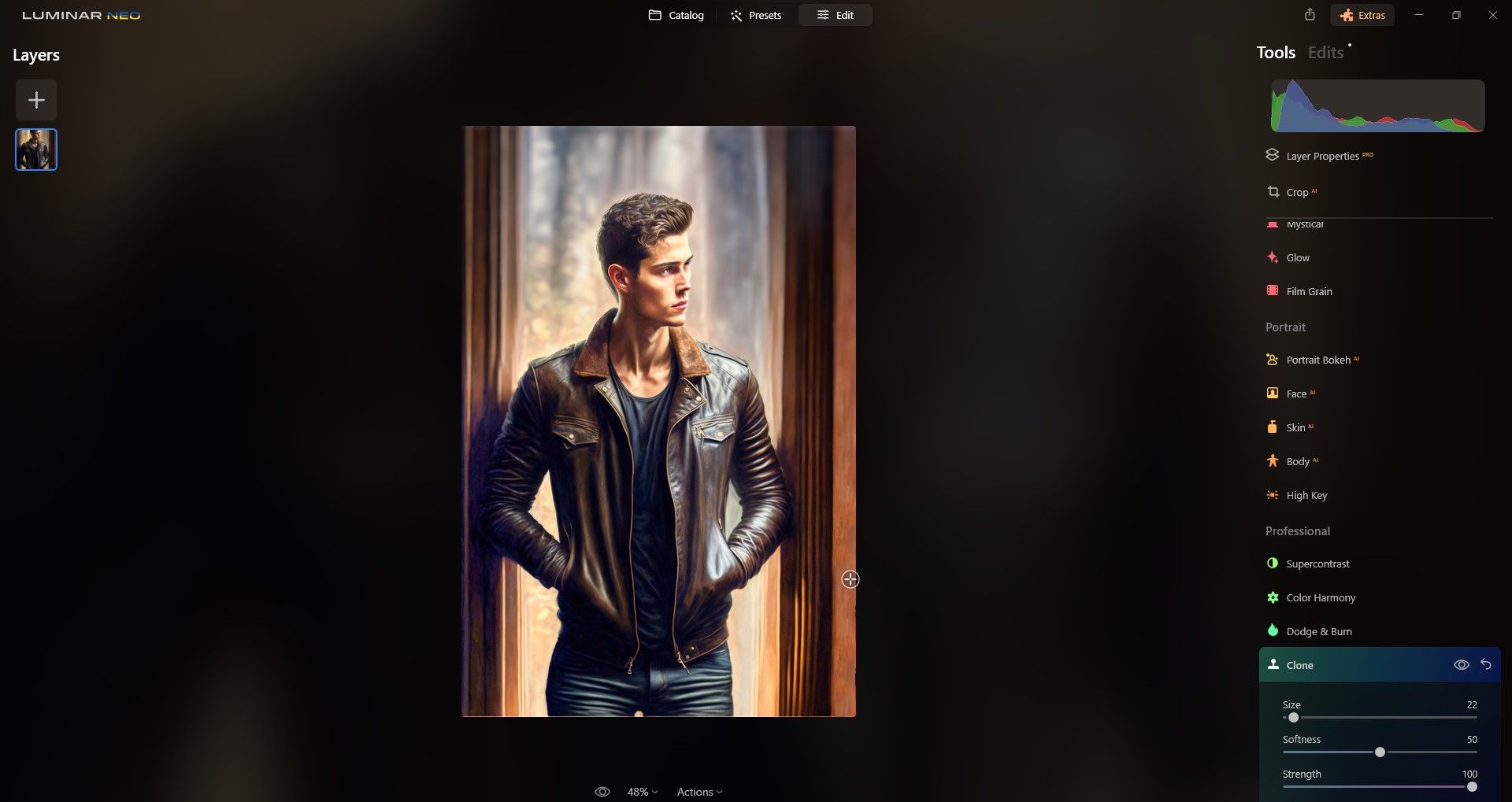 Инструмент Clone Stamp, пример удаления ручек дверей