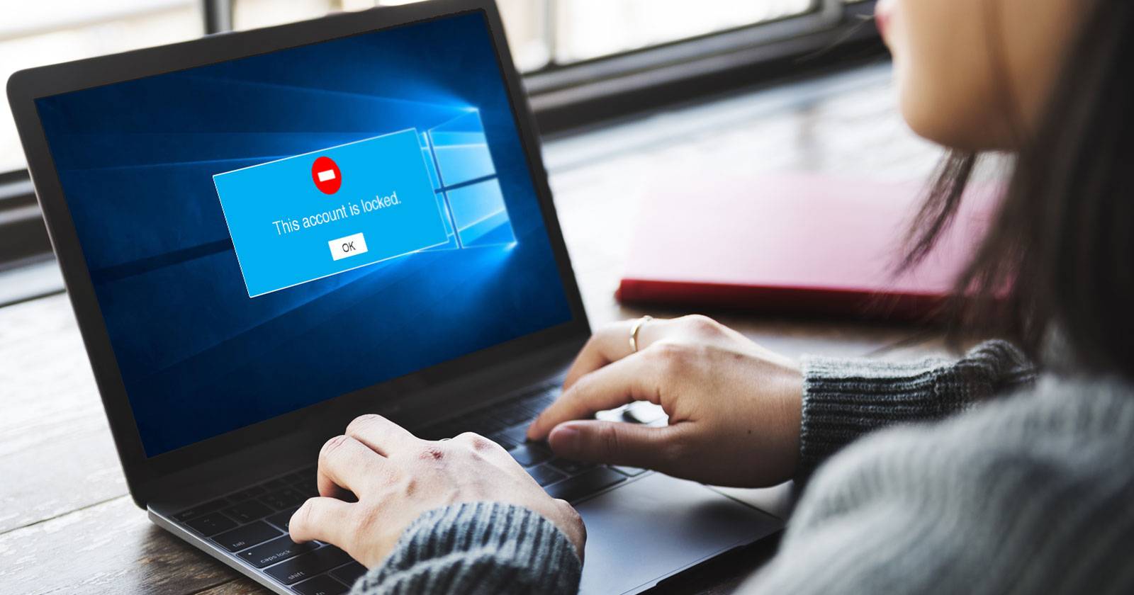 Замок на экране компьютера с Windows