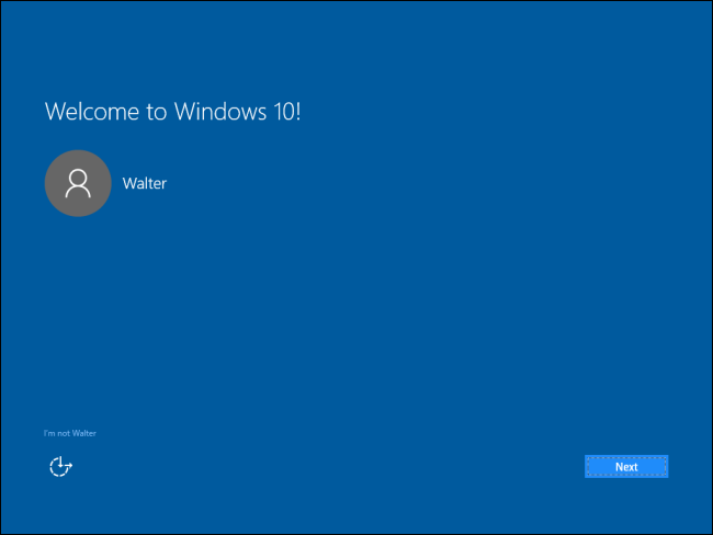 Подтверждение учётной записи при первом входе в Windows 10